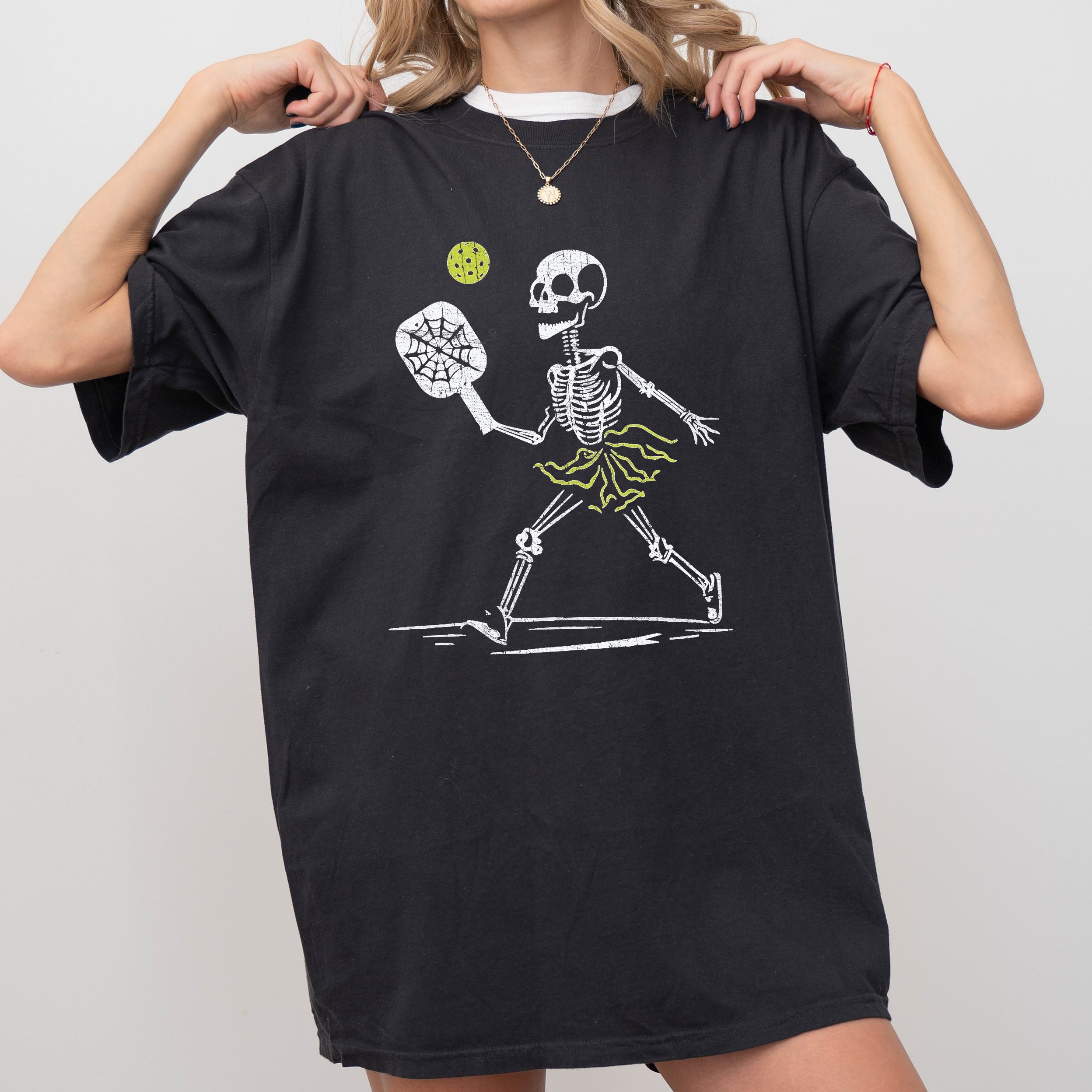 Skeleton Pickleball, Funny, Retro, Aesthetic, Vintage, Comfort Colors Tshirt